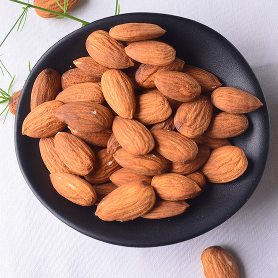 扁桃仁粉和杏仁粉的區(qū)別(圖3) 扁桃仁粉和杏仁粉的區(qū)別(圖3)